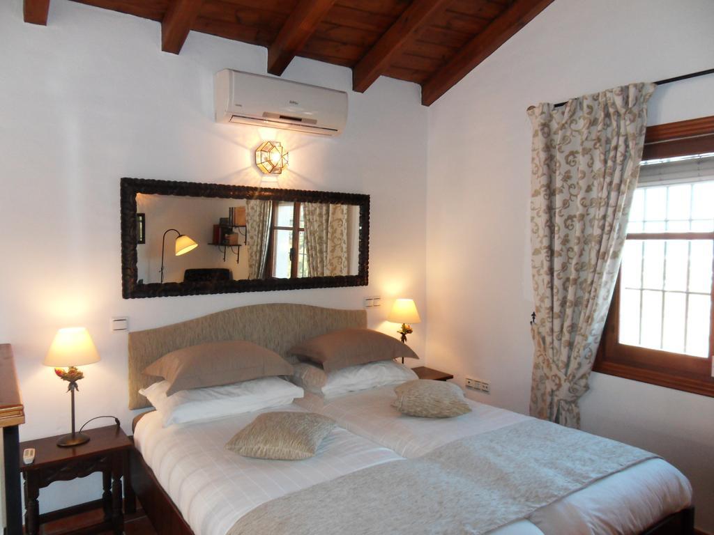Bed & Breakfast | Guest House Casa Don Carlos อัลเลาริน เอล กรันเด ภายนอก รูปภาพ
